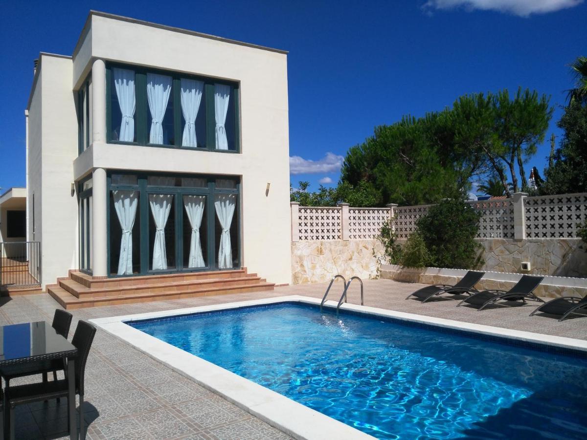Villa Ca Na Llum Trebeluger Exterior photo